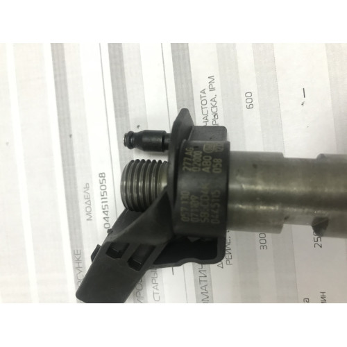 Пьезо форсунка б/у Bosch 0445115058 0445115057 Ауди 3.0 4.2 TDI