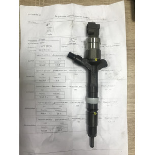 Форсунка б/у DENSO 23670-30030 Toyota 2.5 D4D