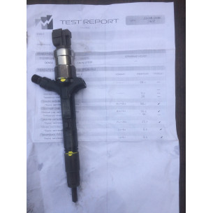 Форсунка toyota avensis