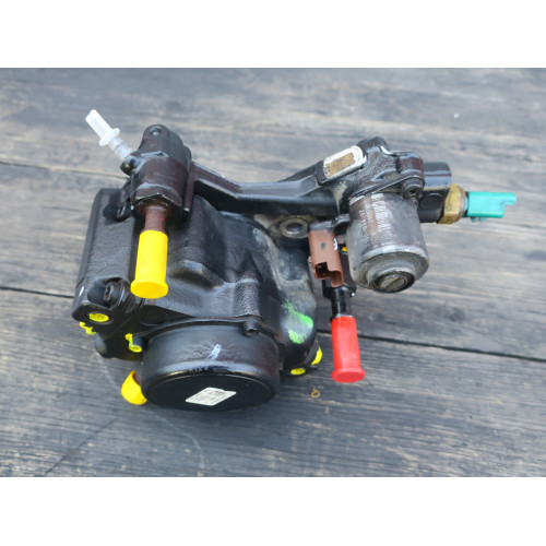 Топливный насос высокого давления Delphi 9424A110A Citroen, Peugeot 2.0