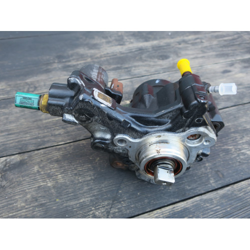 Топливный насос высокого давления Delphi 9424A110A Citroen, Peugeot 2.0