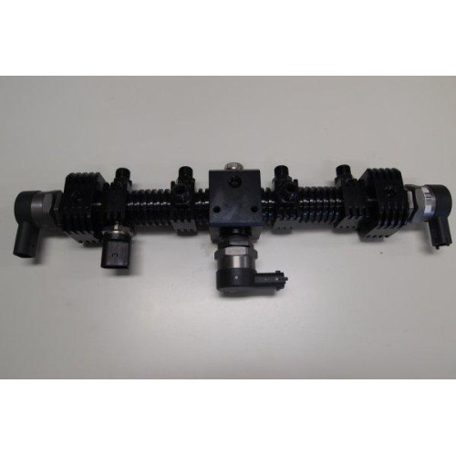 Накопитель давления (Rail) на 3 регулятора для проверки форсунок и насосов